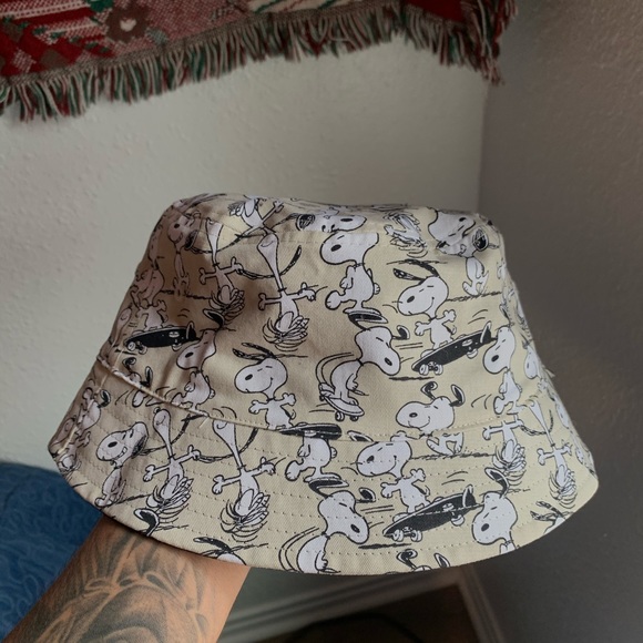 Bucket - Picture 3 of 3